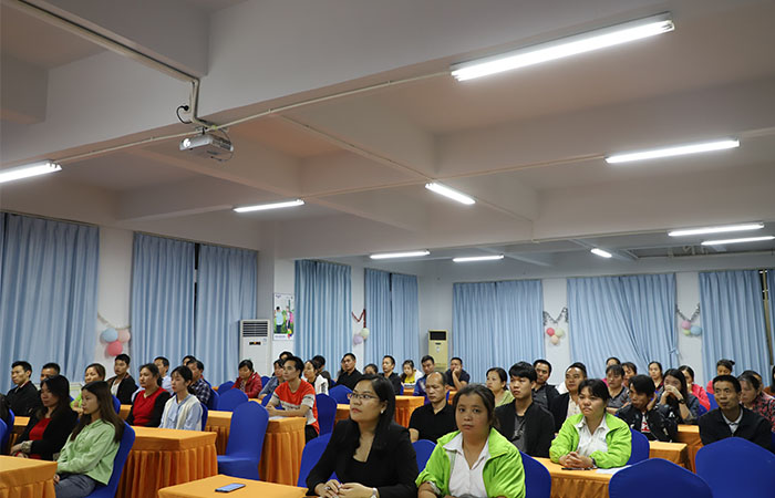 箱包廠家,雙肩背包定制,北京訂做背包,禮品背包定制,雙肩背包廠家