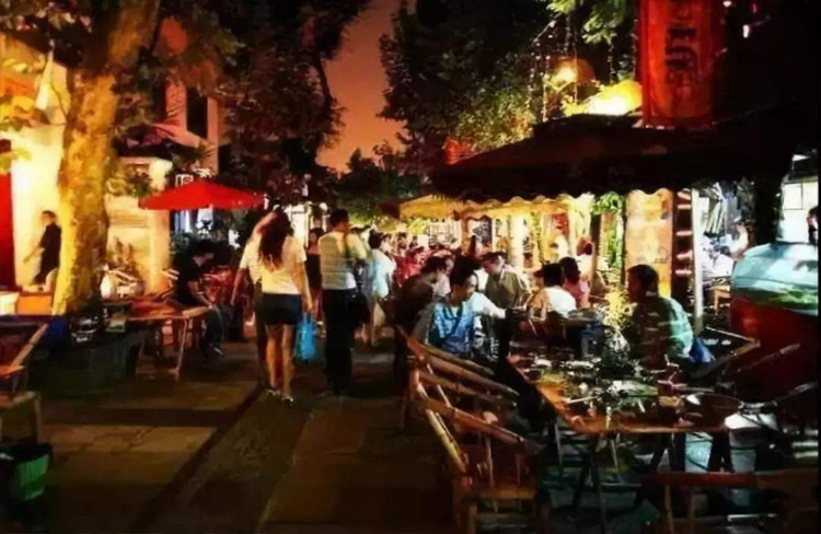 箱包廠,背包廠家禮品背包訂做,廣告背包訂做,地攤經(jīng)濟