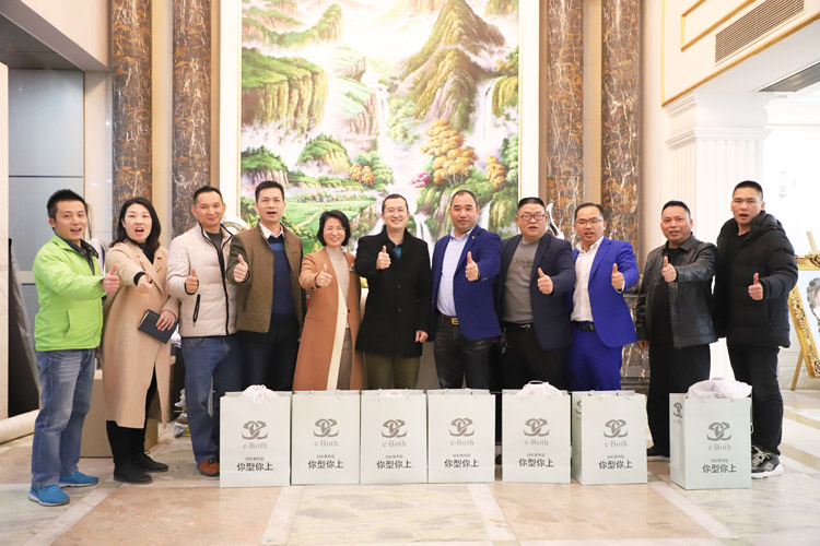 禮品雙肩包定制,背包廠家,雙肩包定制,雙肩包廠家,雙肩包定做