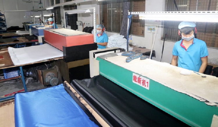 包包工廠,箱包工廠,背包工廠,禮品包生產(chǎn)工廠,書包工廠