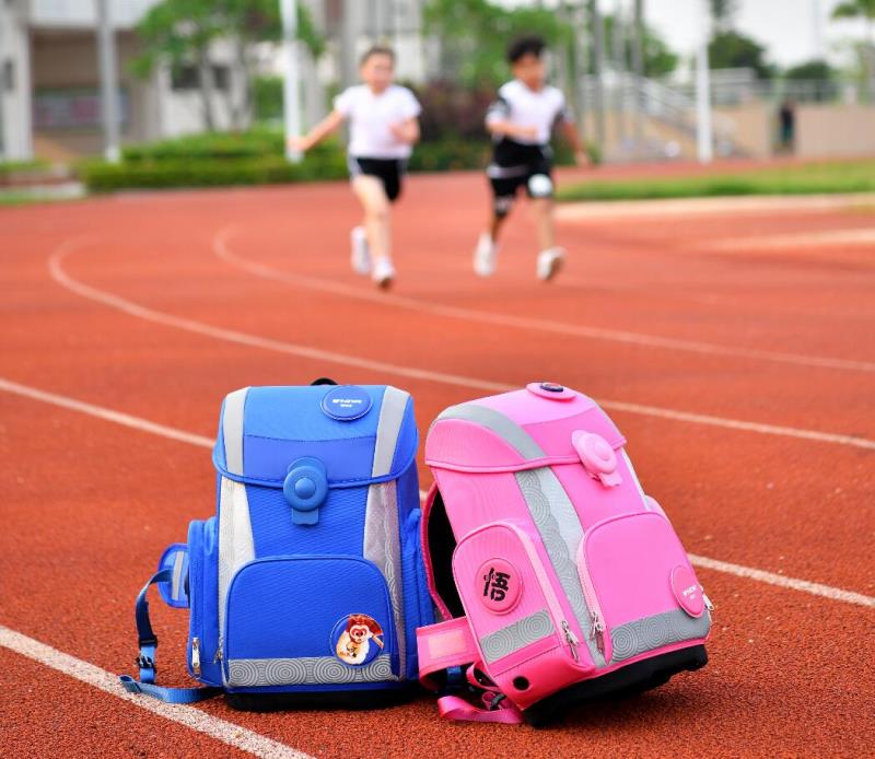 雙肩書包定制