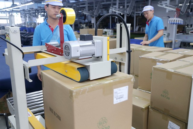 包包定制,led背包廣告廠家定做,箱包廠家,電腦雙肩包廠