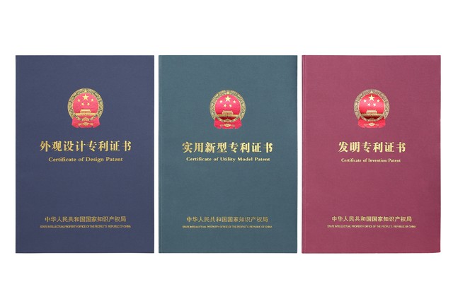 定制雙肩包廠家，雙肩包生產(chǎn)廠家